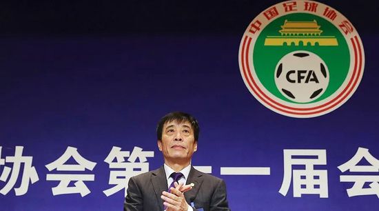 亚洲国产人成中文幕一级二级